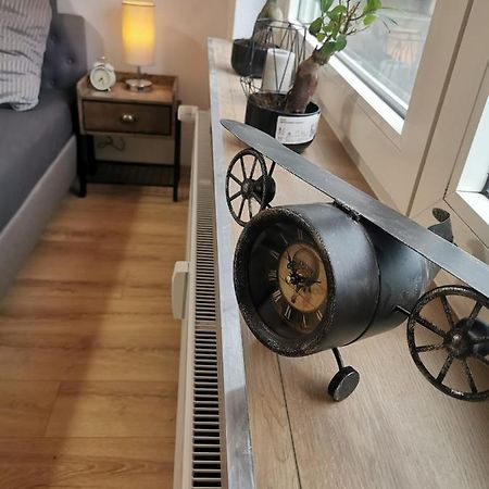 Frisch Sanierte Ferienwohnung 2 Min Vom Suedstrand - Balkon - Pay Tv 빌헬름스하펜 외부 사진