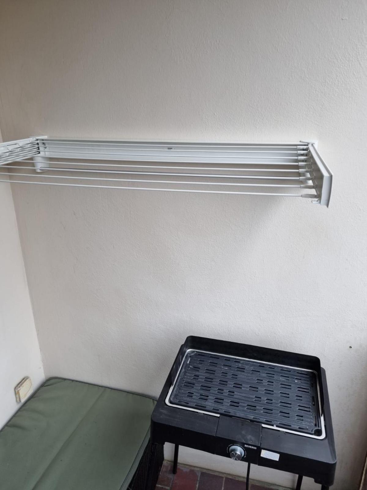 Frisch Sanierte Ferienwohnung 2 Min Vom Suedstrand - Balkon - Pay Tv 빌헬름스하펜 외부 사진